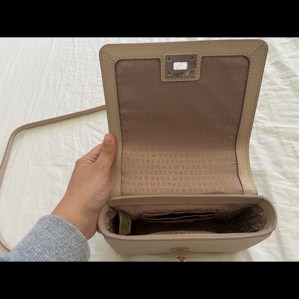 Mini Kate Spade Crossbody - Picture 3 of 3